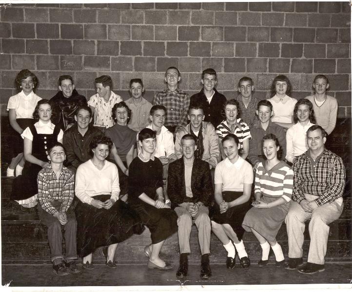 8th grade,1957-58 school year.jpg